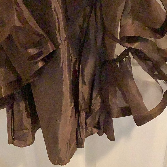 Chic Brown Ruffled Skirt Set - Picture 6 of 13